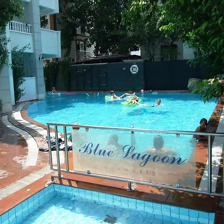 Blue Lagoon 2*