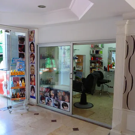 Blue Lagoon Отель 3*